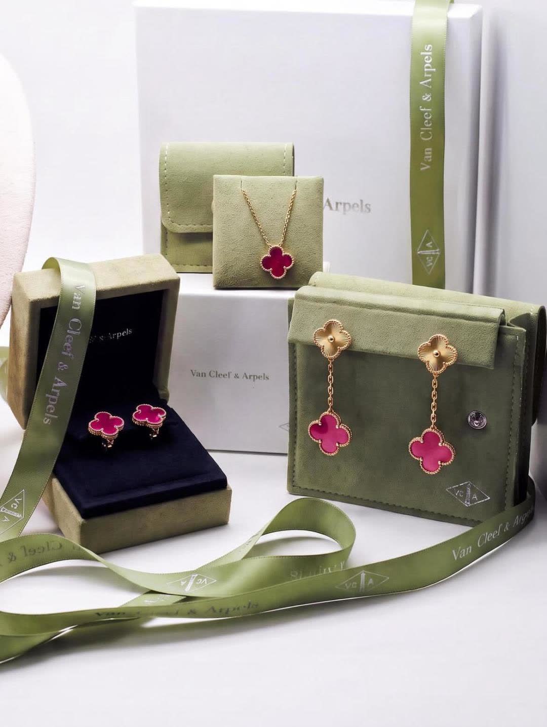 Van Cleef & Arpels Alhambra Pink Gold Earrings